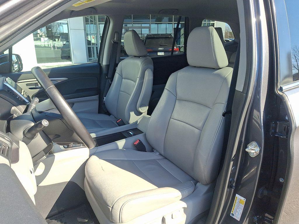 used 2018 Honda Pilot car, priced at $17,997