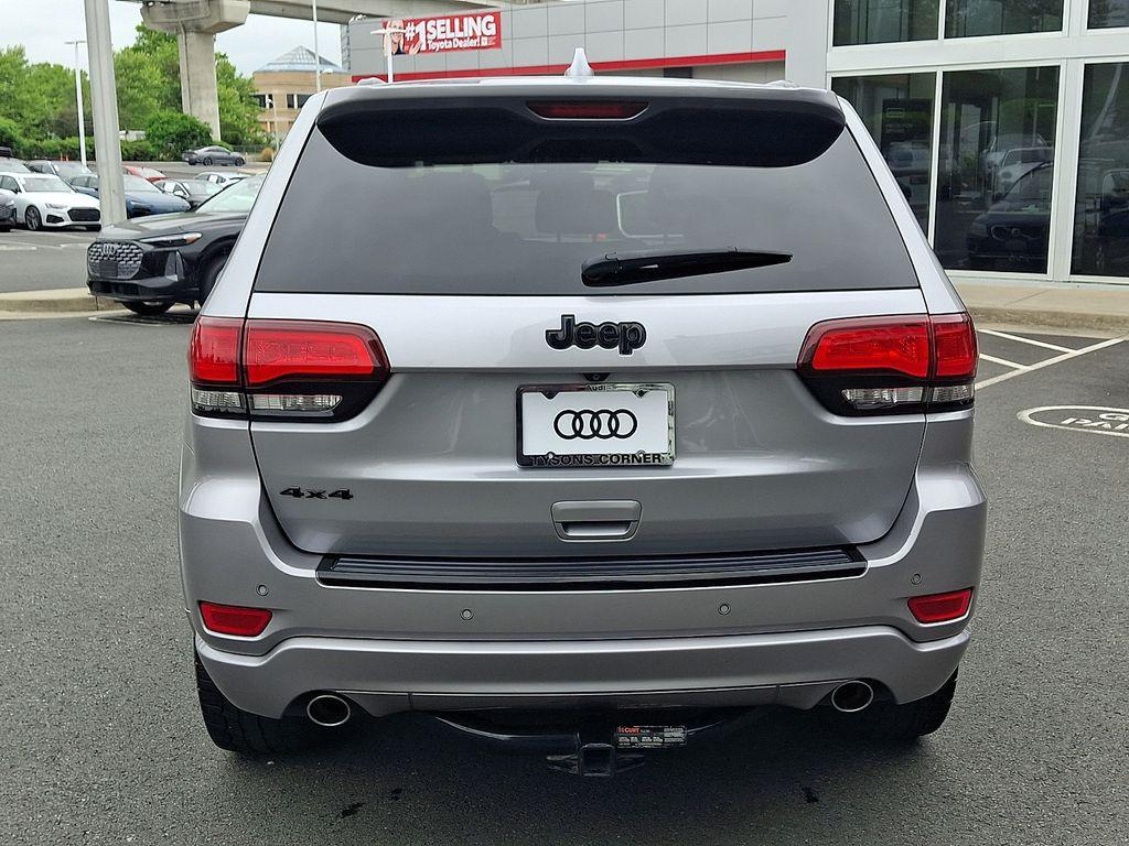 used 2015 Jeep Grand Cherokee car, priced at $9,420