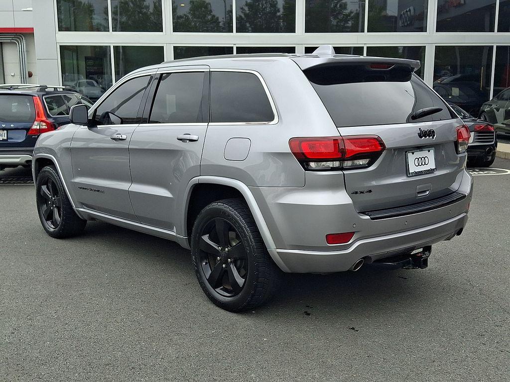 used 2015 Jeep Grand Cherokee car, priced at $9,420