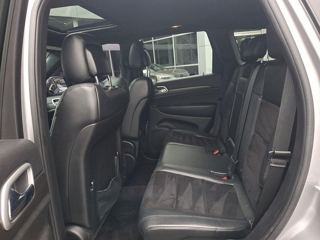 used 2015 Jeep Grand Cherokee car, priced at $9,420