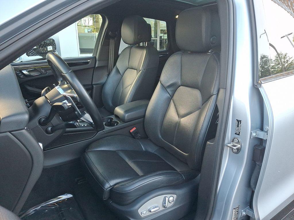 used 2016 Porsche Macan car, priced at $14,650