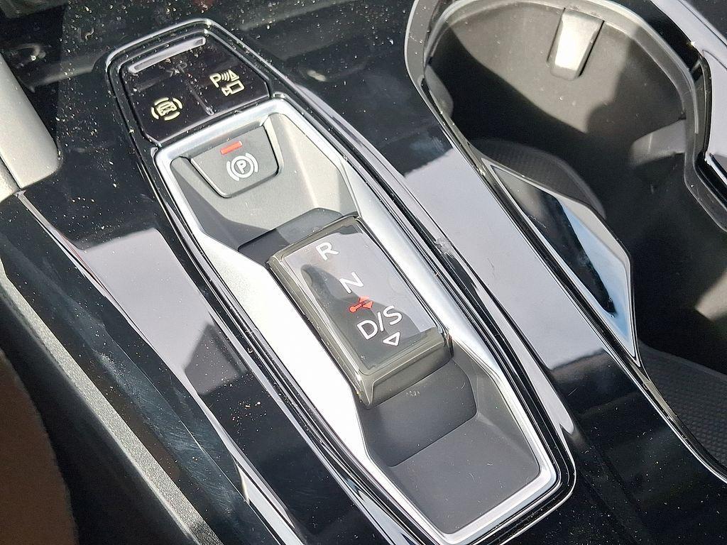 new 2025 Audi Q5 car, priced at $62,600