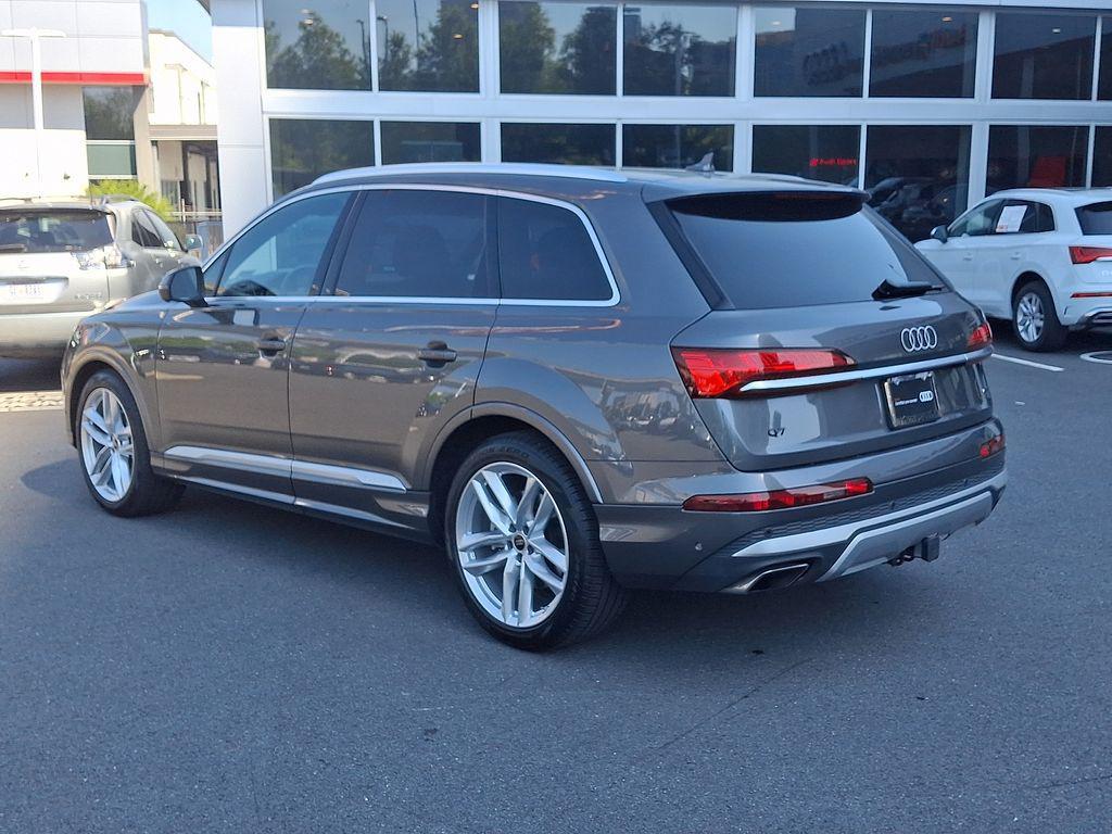 used 2025 Audi Q7 car, priced at $57,366