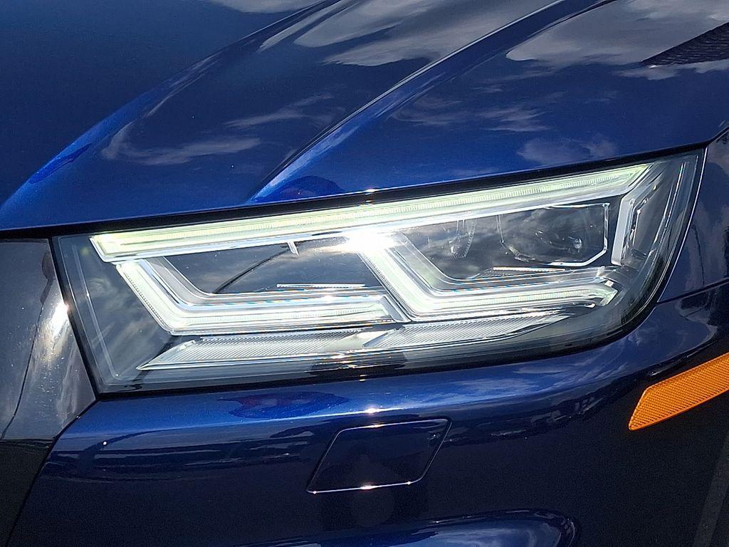 used 2020 Audi SQ5 car, priced at $26,745
