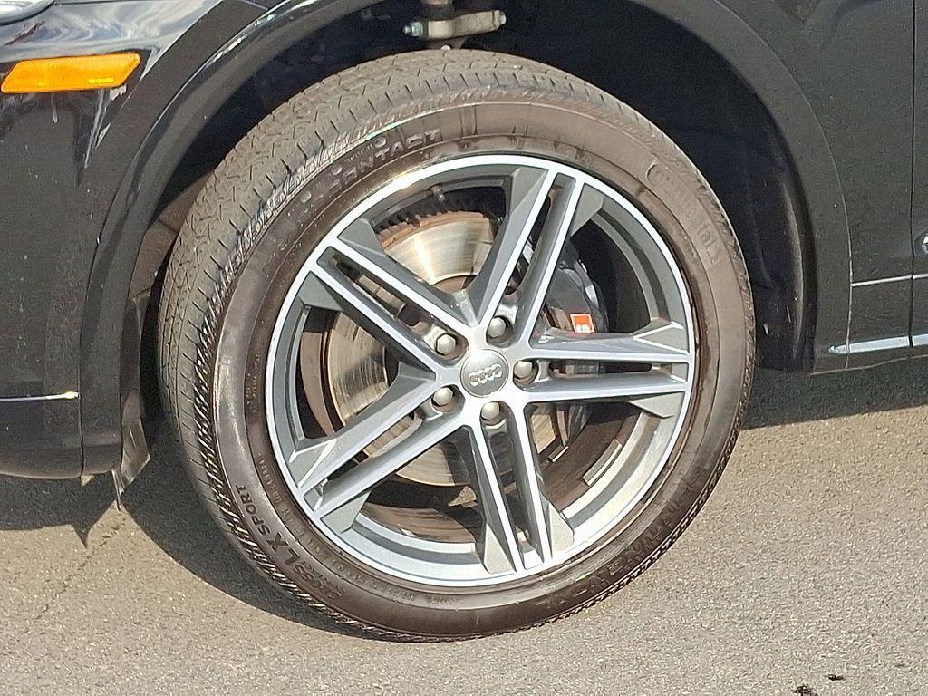 used 2018 Audi SQ5 car, priced at $23,930