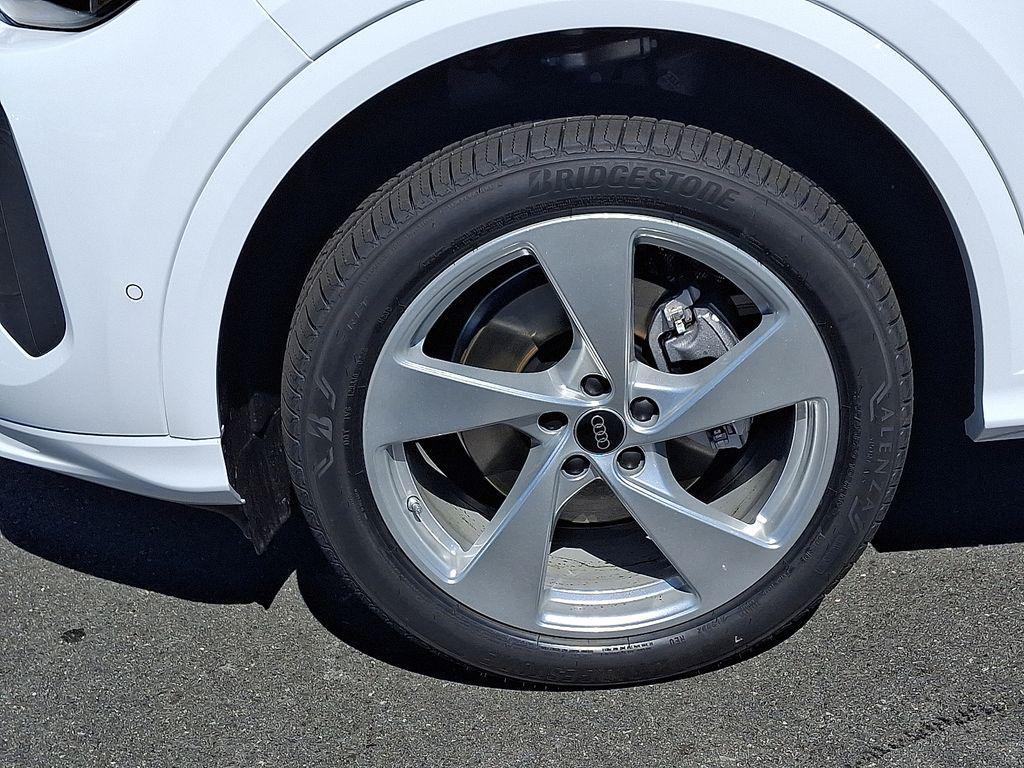 new 2026 Audi Q5 car, priced at $59,510