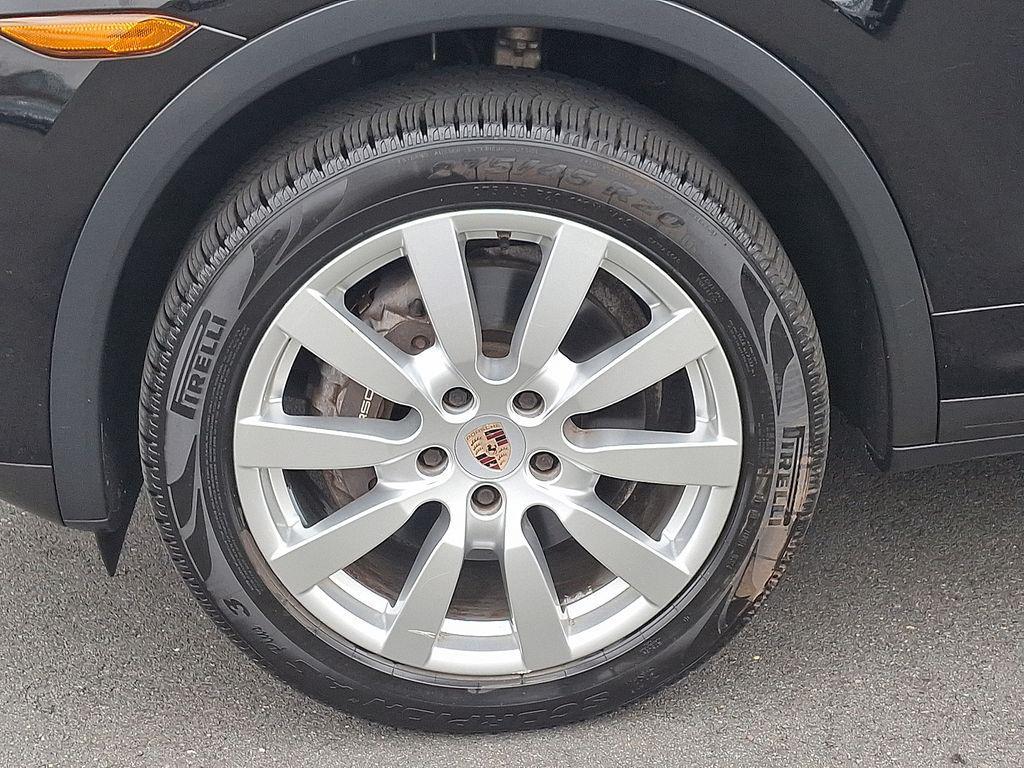 used 2014 Porsche Cayenne car, priced at $9,780