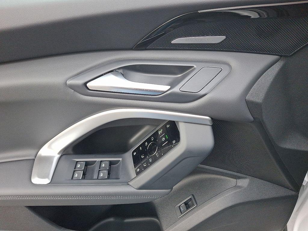 new 2025 Audi Q5 car, priced at $58,280