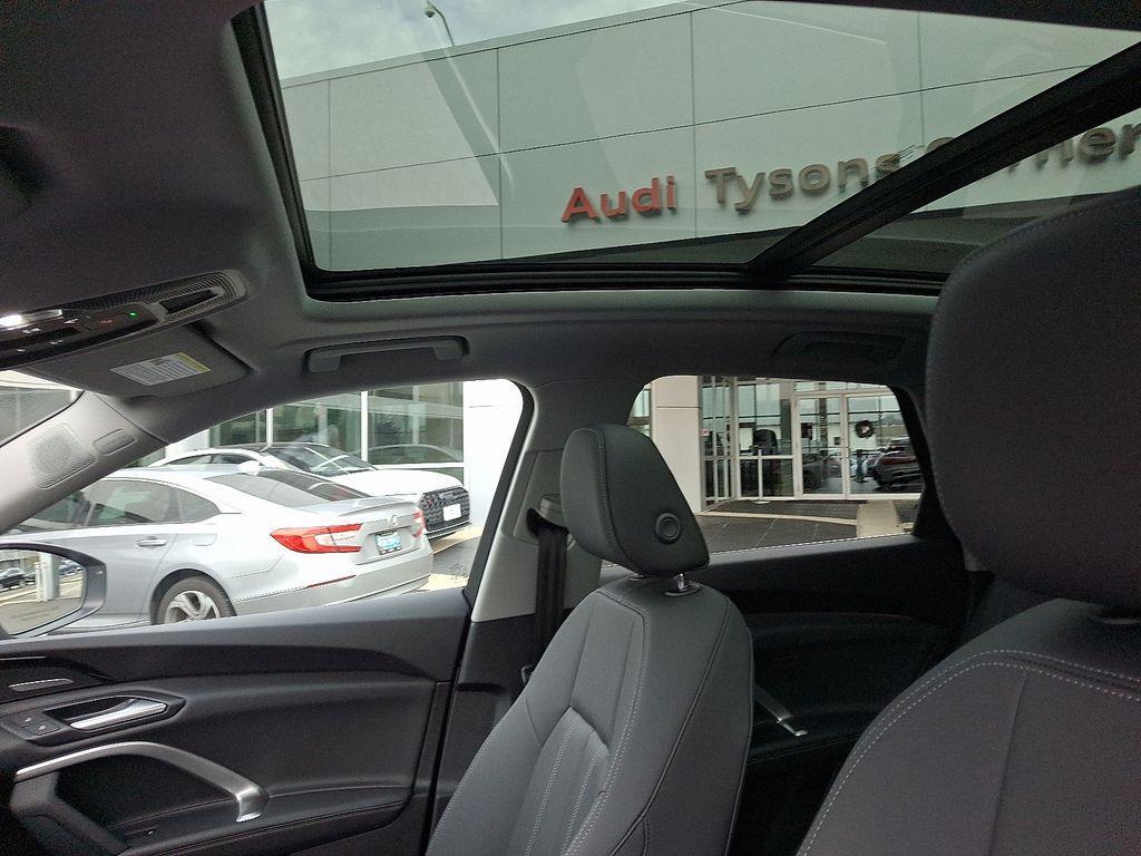 new 2025 Audi Q5 car, priced at $58,280