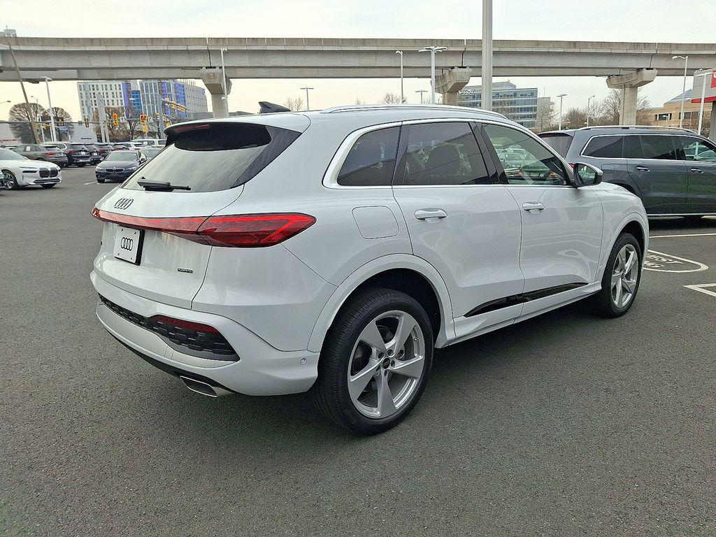 new 2025 Audi Q5 car, priced at $58,280