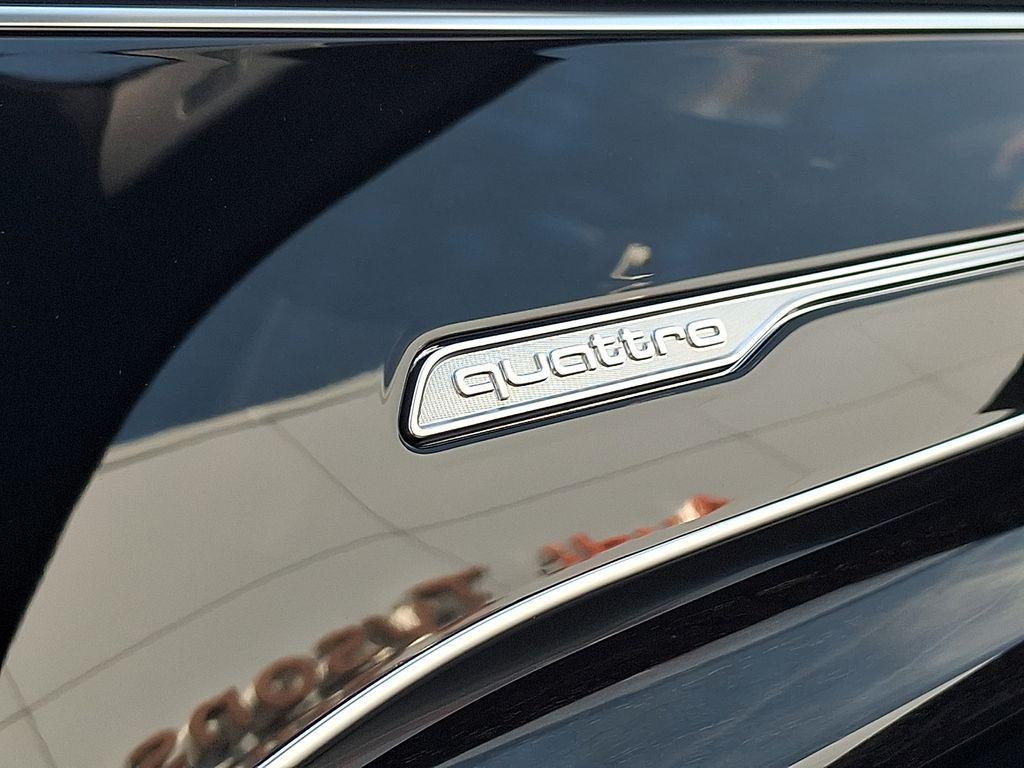 new 2026 Audi Q7 car, priced at $76,390