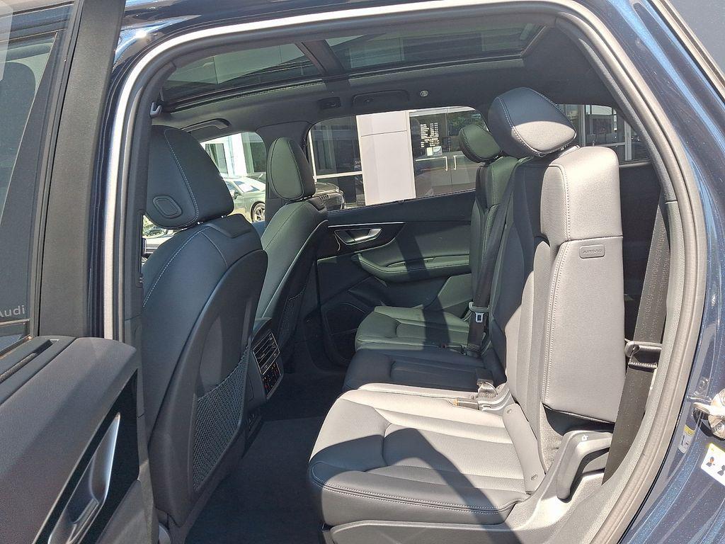 new 2026 Audi Q7 car, priced at $76,390