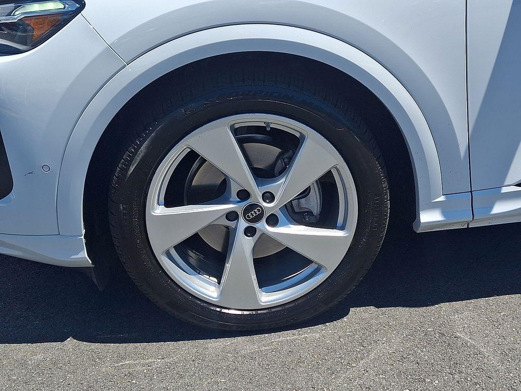 used 2025 Audi Q5 car, priced at $52,395