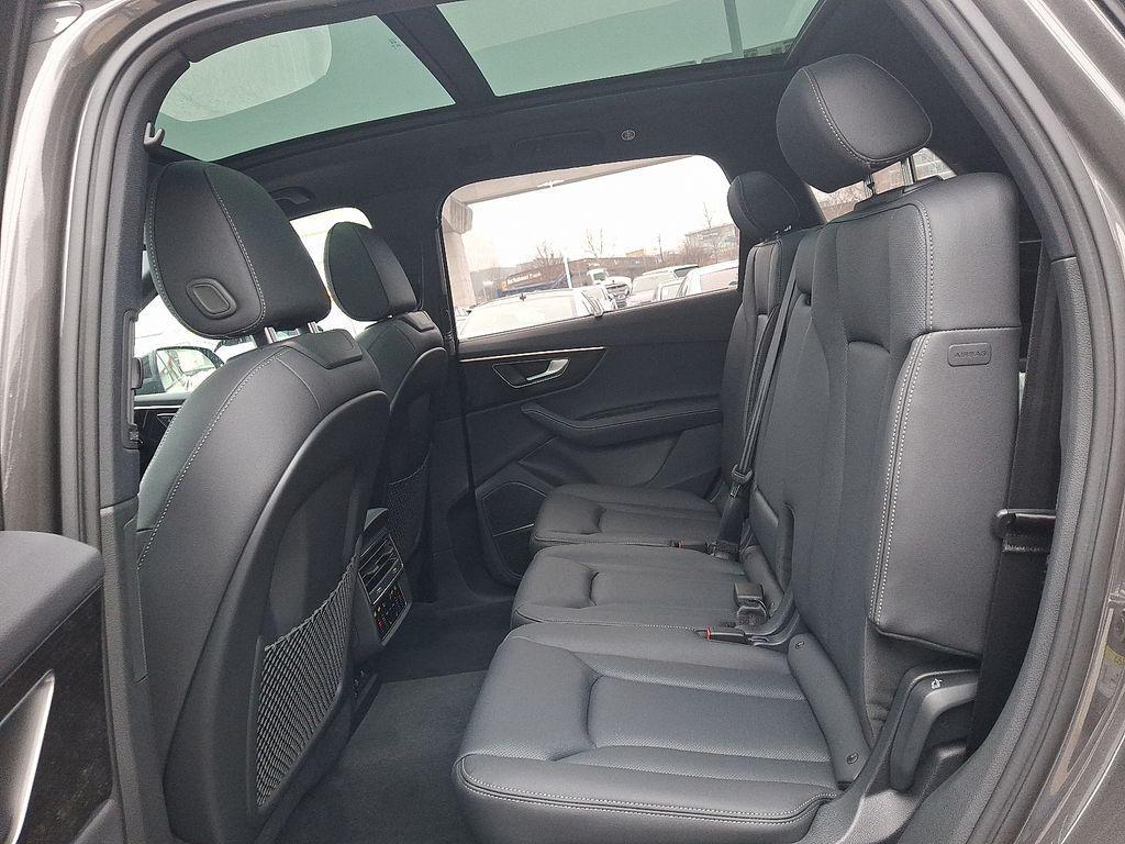 new 2026 Audi Q7 car, priced at $78,295