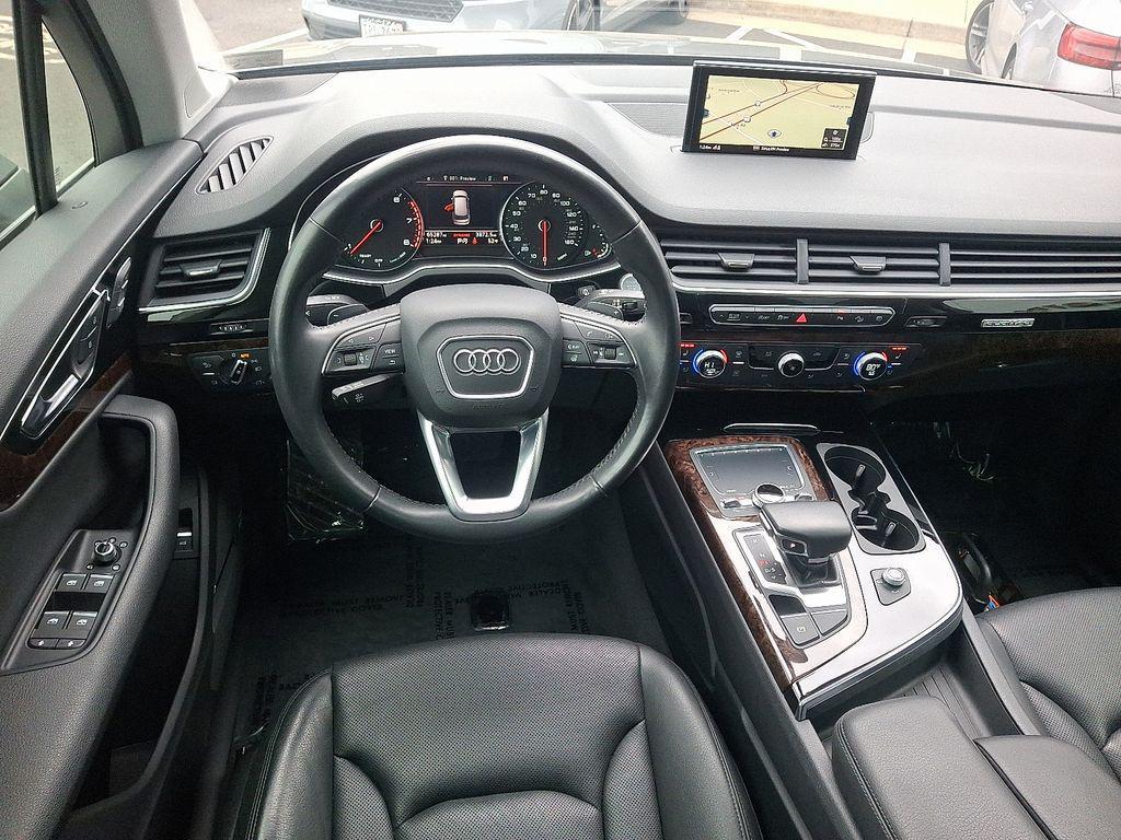 used 2018 Audi Q7 car, priced at $19,420