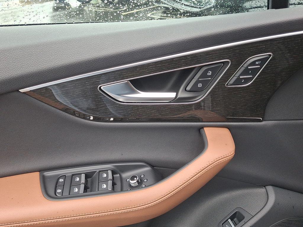 used 2023 Audi Q7 car, priced at $43,990