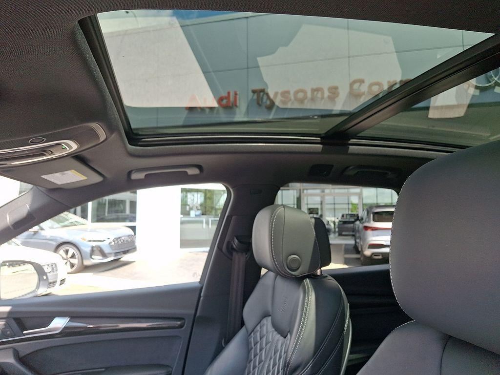 used 2023 Audi SQ5 car, priced at $44,950