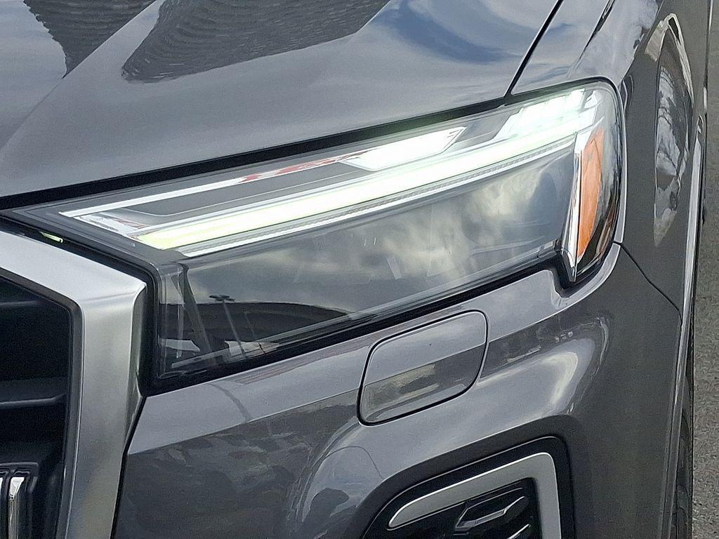 used 2025 Audi Q7 car, priced at $54,420