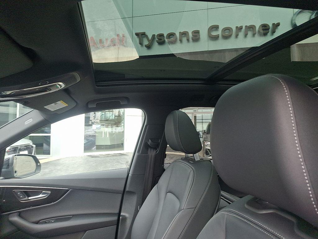 used 2025 Audi Q7 car, priced at $54,420