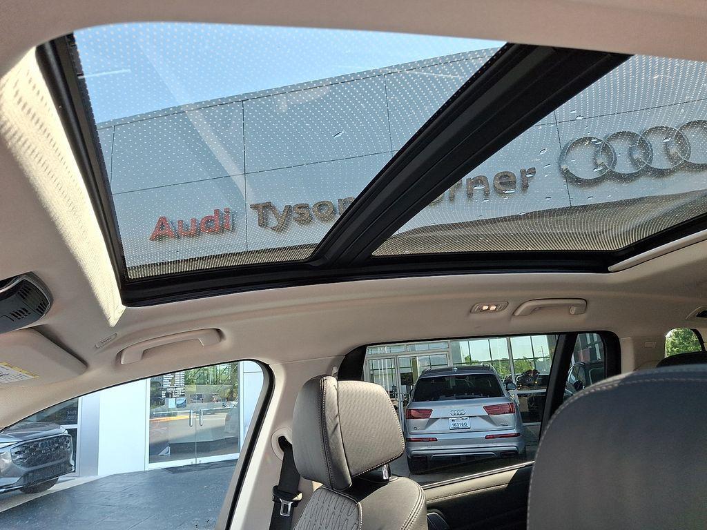 used 2021 BMW X7 car, priced at $45,495