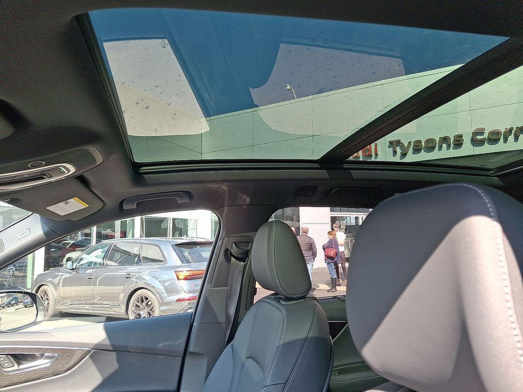 new 2026 Audi Q7 car, priced at $79,155