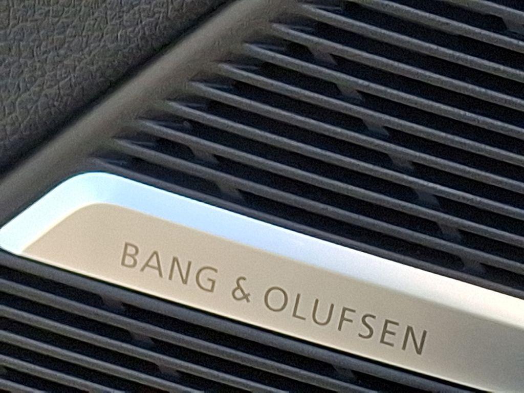 new 2026 Audi Q7 car, priced at $79,155