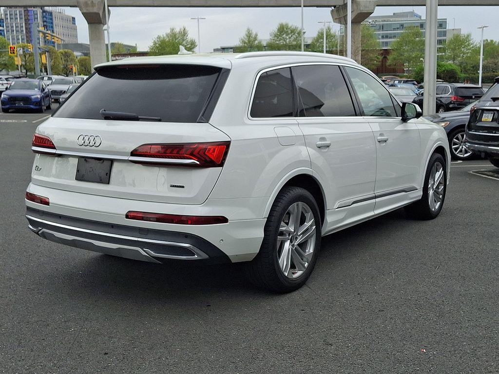 used 2021 Audi Q7 car, priced at $22,995