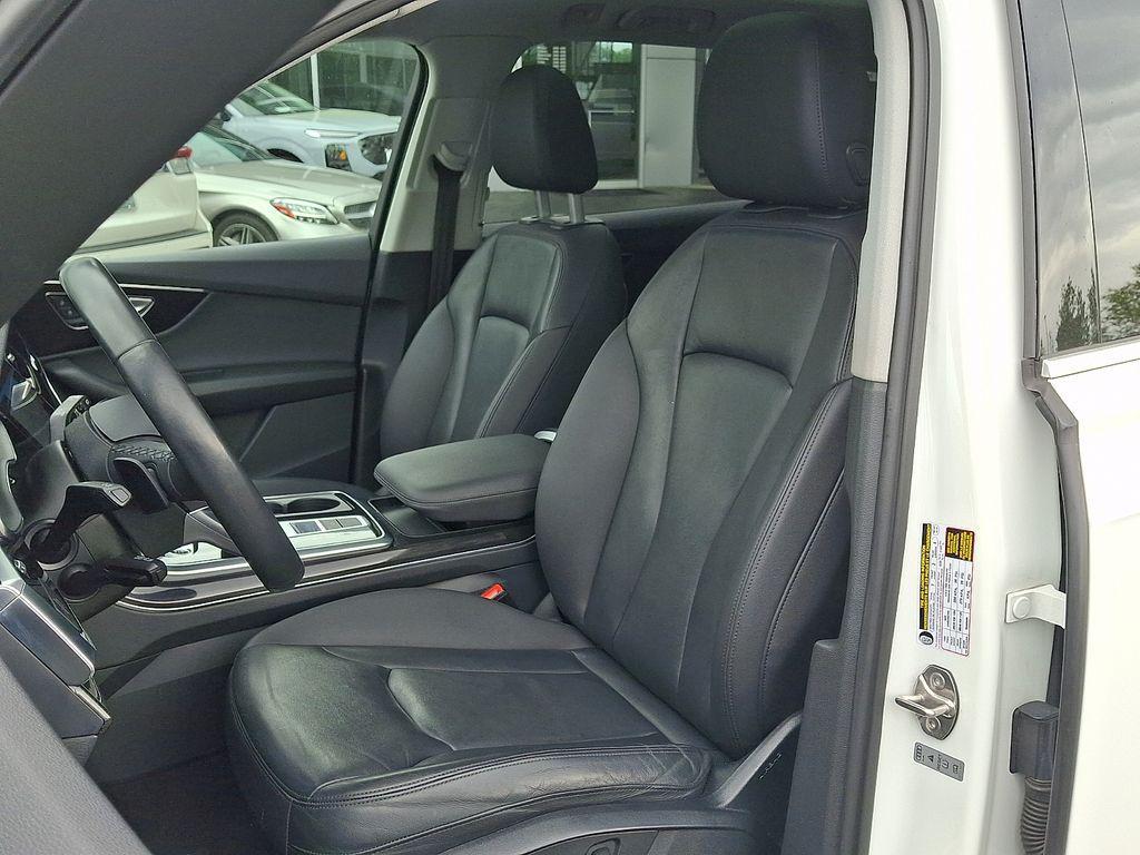 used 2021 Audi Q7 car, priced at $22,995