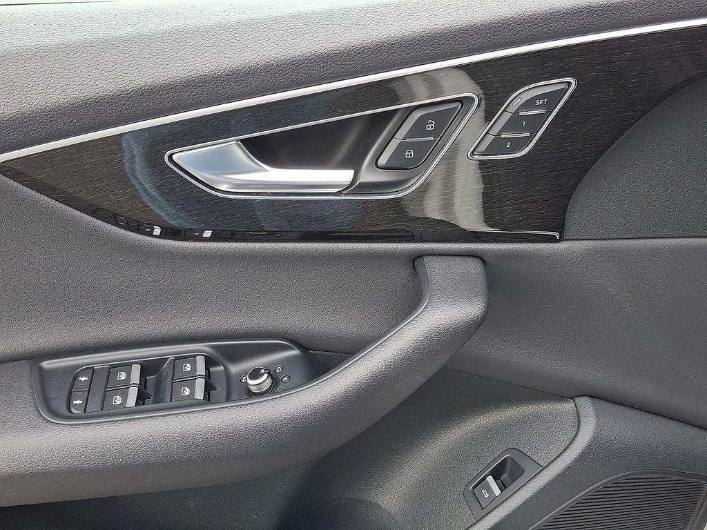 used 2021 Audi Q7 car, priced at $22,995