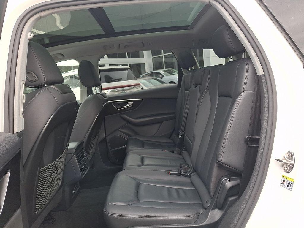 used 2021 Audi Q7 car, priced at $22,995
