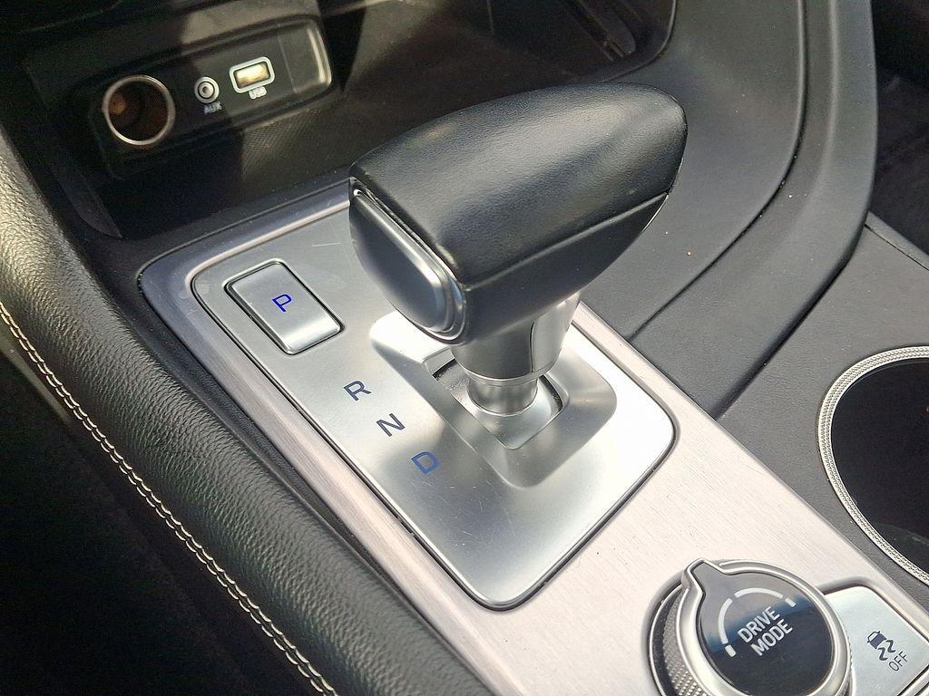 used 2021 Genesis G70 car, priced at $22,400