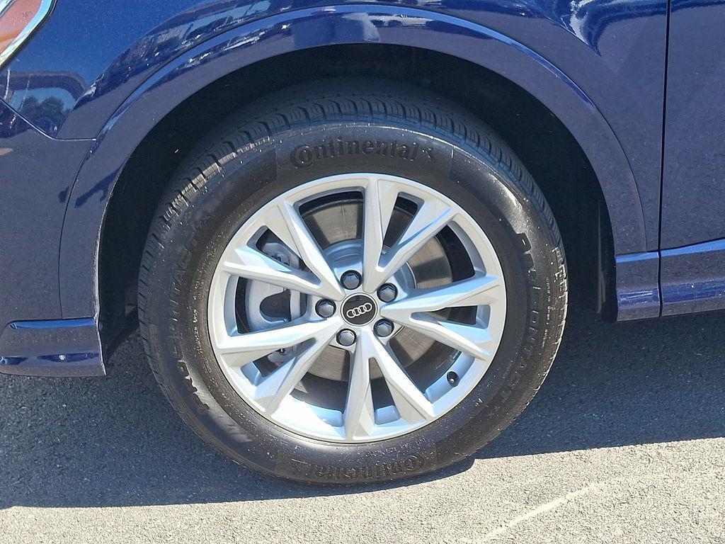 used 2025 Audi Q3 car, priced at $38,995