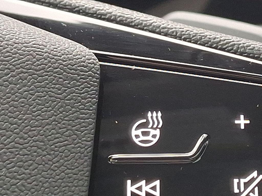 new 2025 Audi Q5 car, priced at $60,500