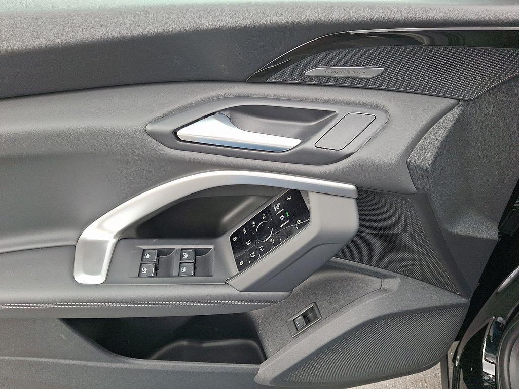 new 2025 Audi Q5 car, priced at $60,500