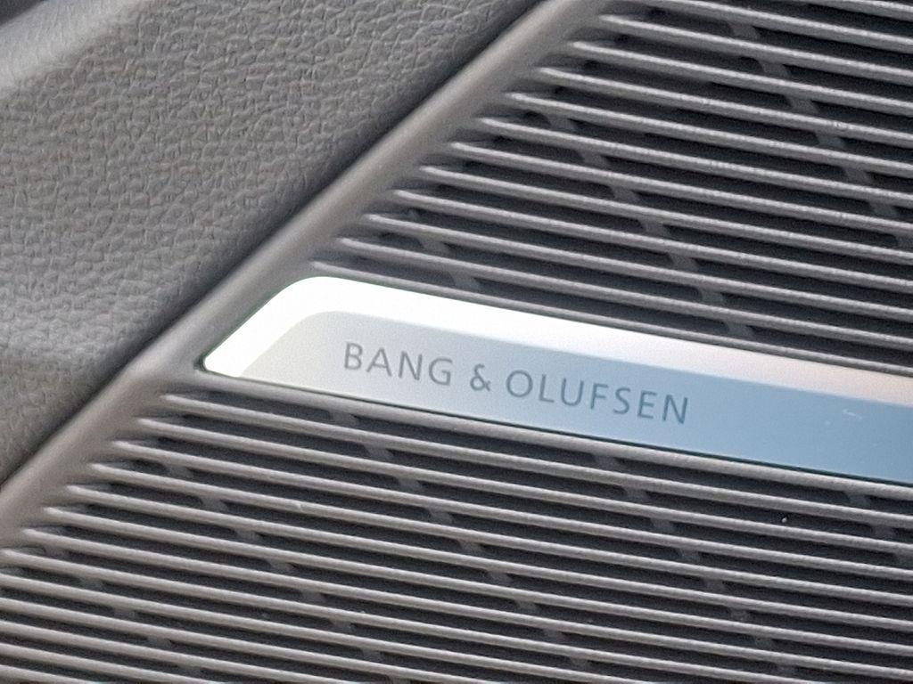new 2026 Audi Q7 car, priced at $67,745