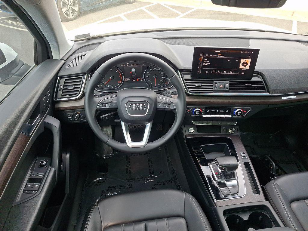 used 2023 Audi Q5 car, priced at $31,995