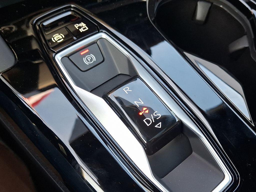 new 2025 Audi Q5 car, priced at $61,950