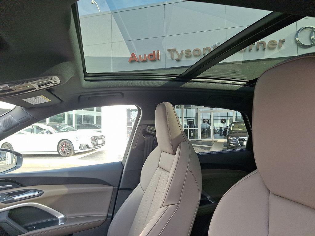 new 2025 Audi Q5 car, priced at $61,950