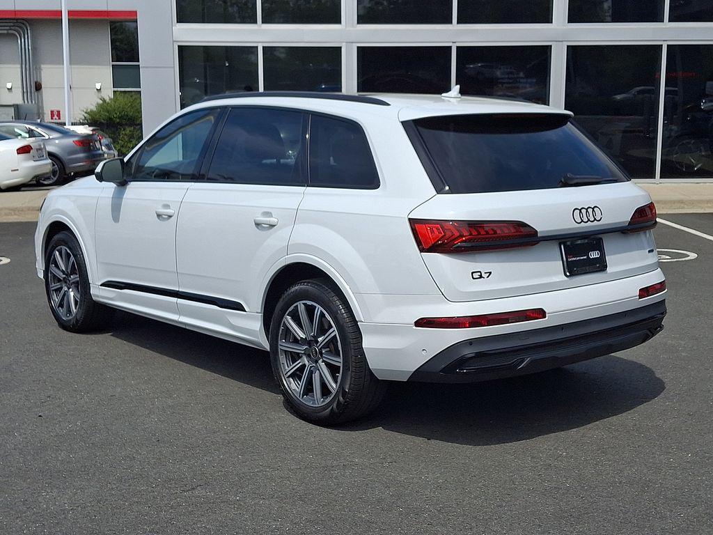 used 2022 Audi Q7 car, priced at $38,995