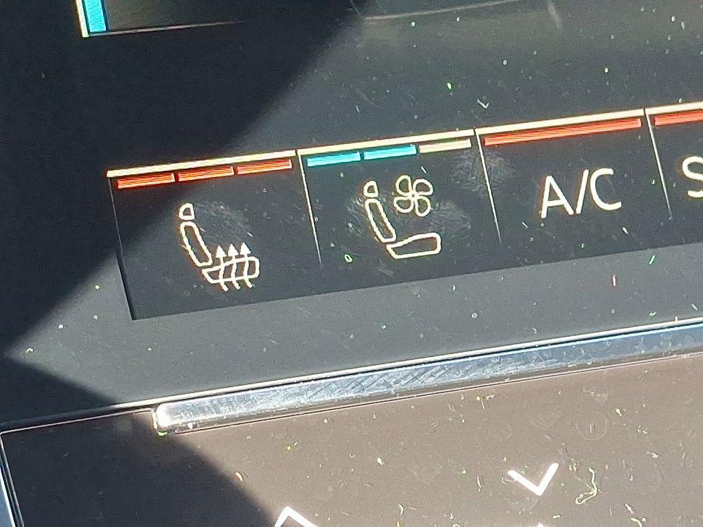 new 2026 Audi Q7 car, priced at $77,745