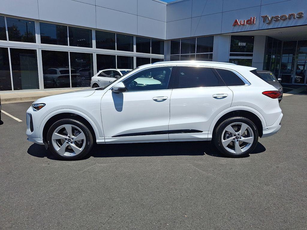 used 2025 Audi Q5 car, priced at $45,840