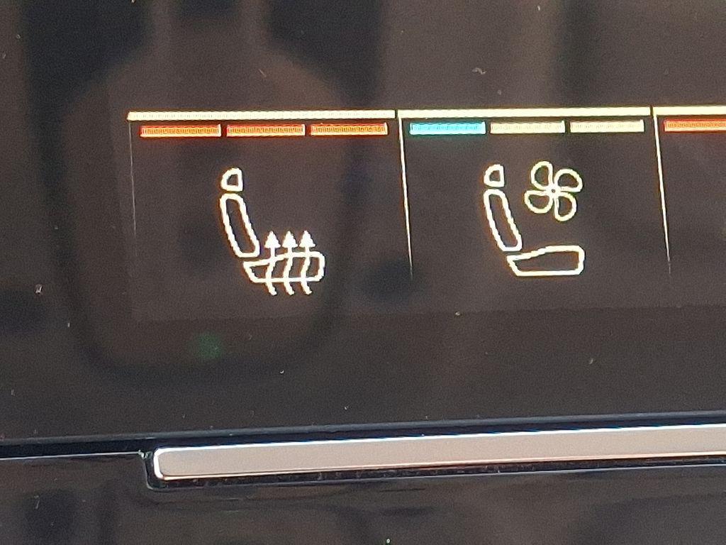 new 2026 Audi Q7 car, priced at $79,005