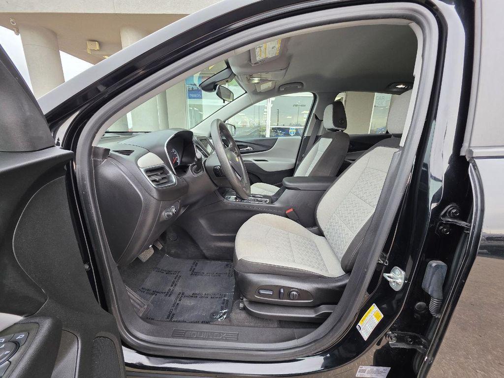 used 2023 Chevrolet Equinox car, priced at $18,987