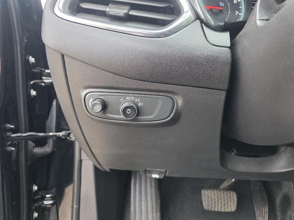 used 2023 Chevrolet Equinox car, priced at $18,987