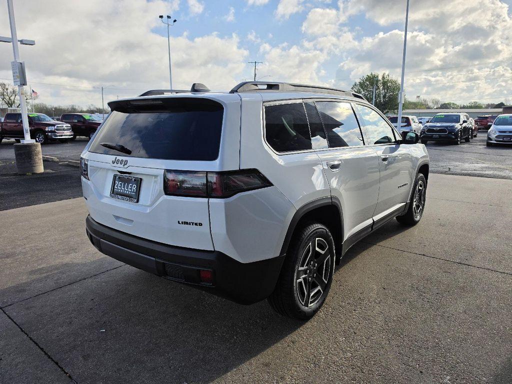 new 2026 Jeep Cherokee car, priced at $42,985