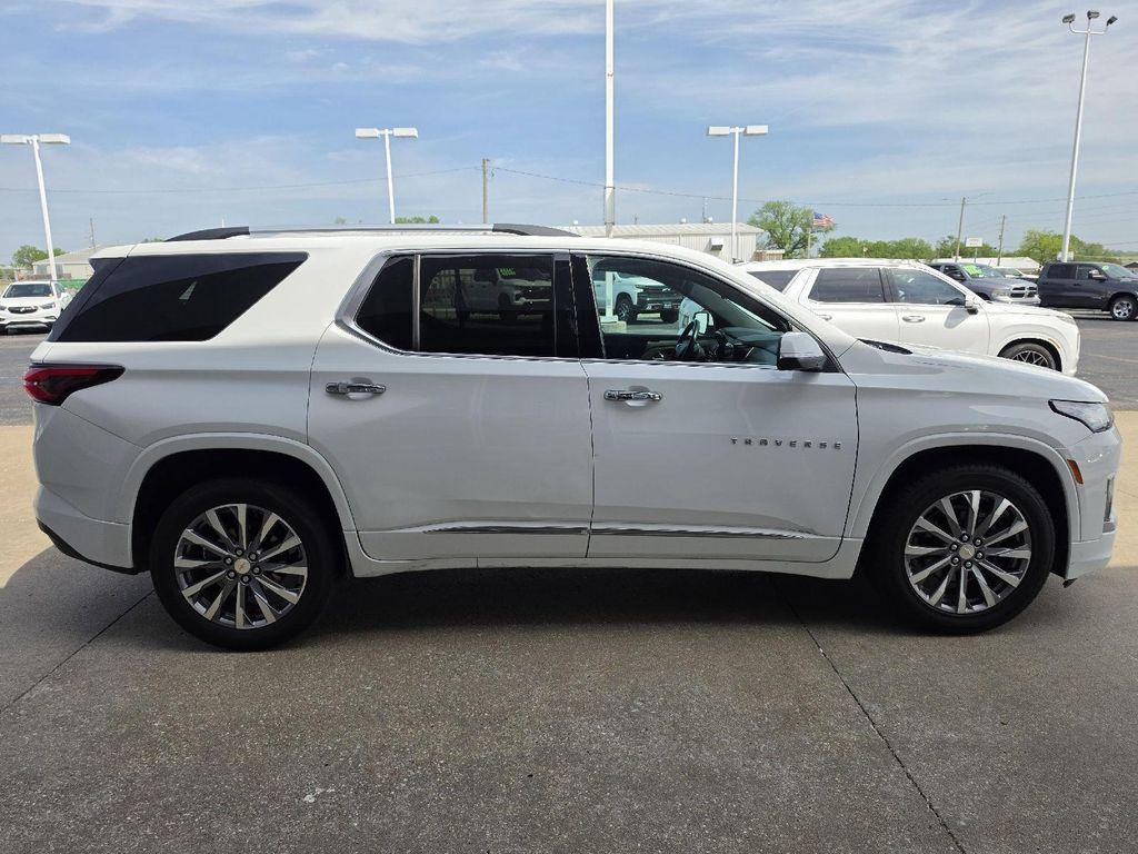 used 2023 Chevrolet Traverse car, priced at $30,587