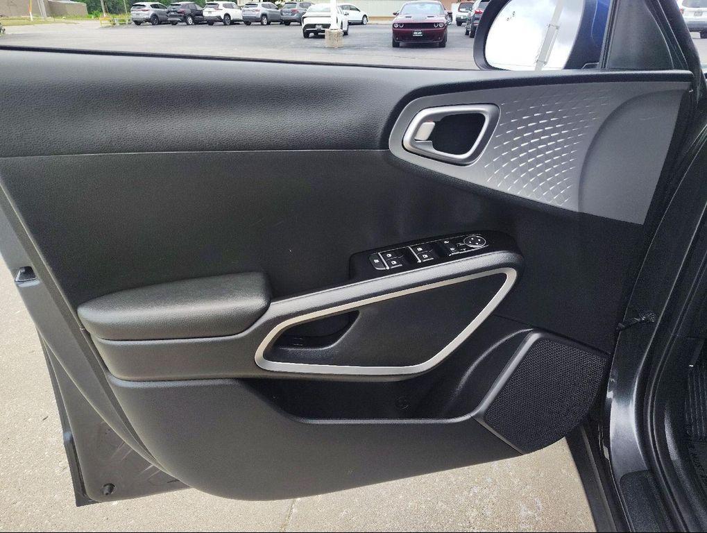 used 2025 Kia Soul car, priced at $22,589