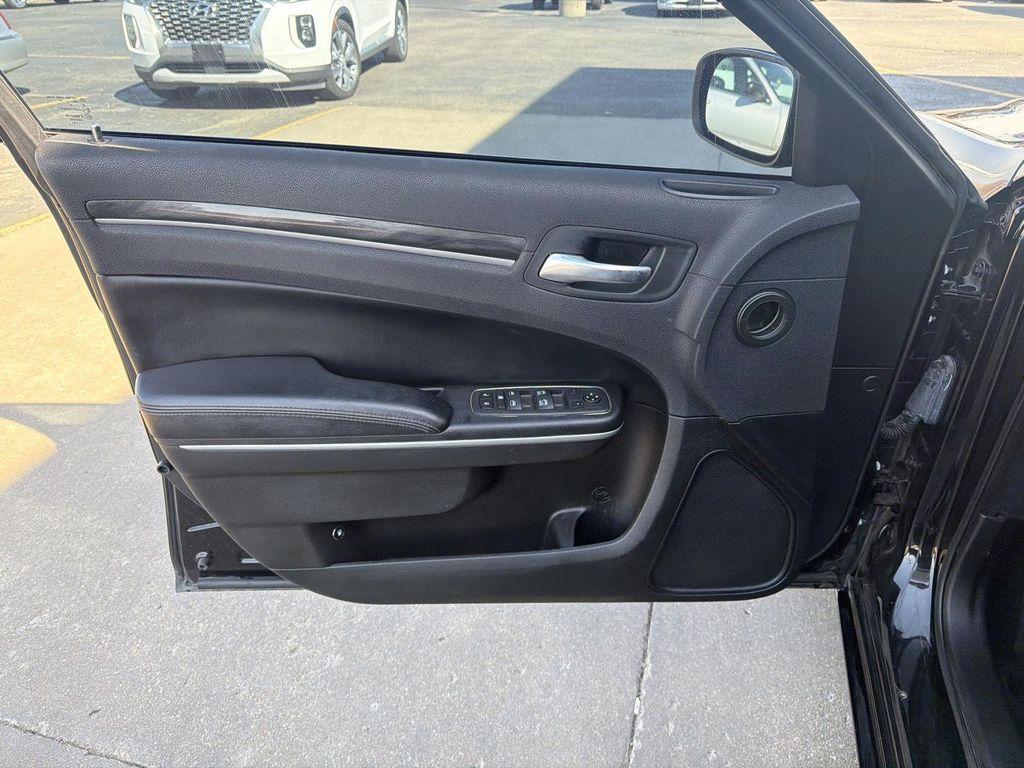 used 2021 Chrysler 300 car, priced at $19,787