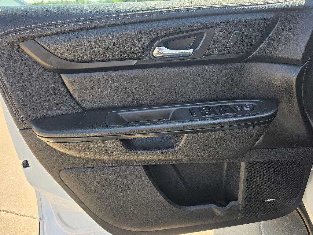 used 2017 Chevrolet Traverse car, priced at $10,086