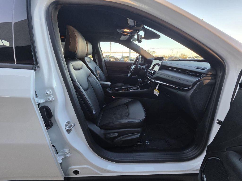 new 2026 Jeep Compass car, priced at $37,370